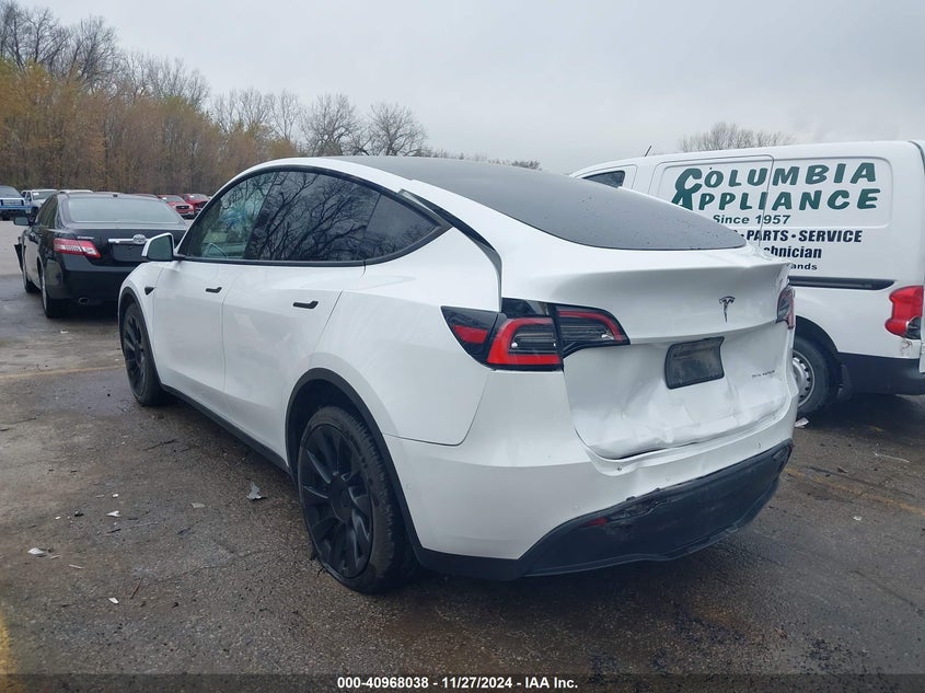2021 TESLA MODEL Y U   U(VIN: 5YJYGDEE8MF100378