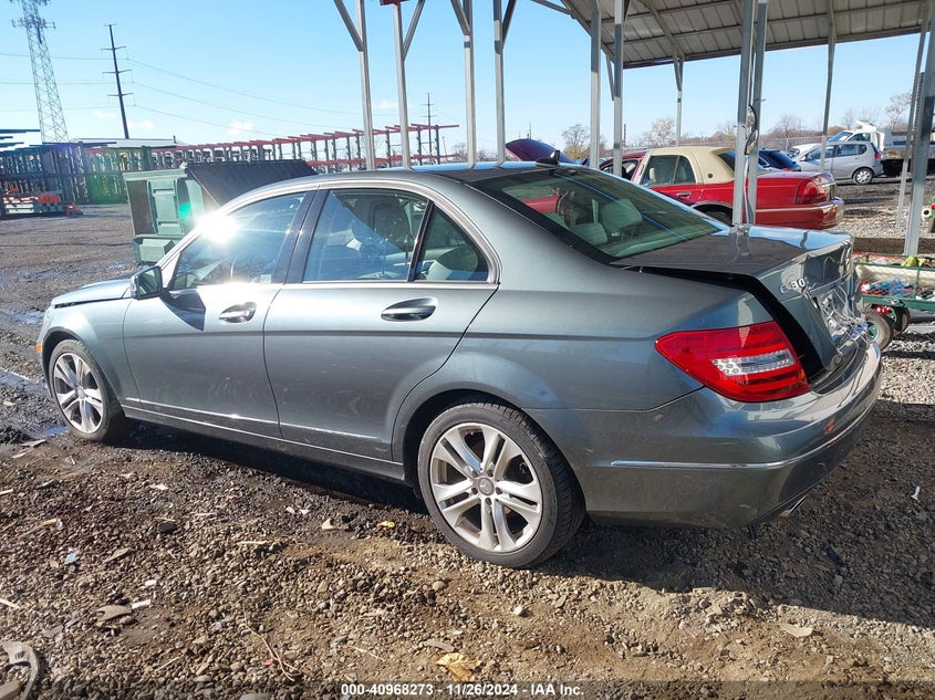 2012 MERCEDES-BENZ C 300 VIN: WDDGF8BBXCR212081