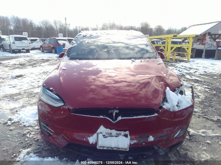 2016 Tesla Model X 60D/70D/75D/90D VIN: 5YJXCAE24GF017157 Lot: 40968275