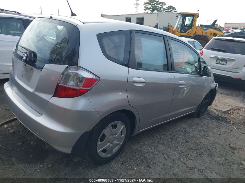 VIN JHMGE8H38DC058454 2013 Honda Fit no.4