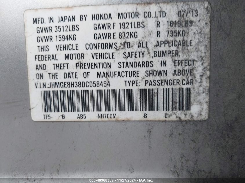 VIN JHMGE8H38DC058454 2013 Honda Fit no.9