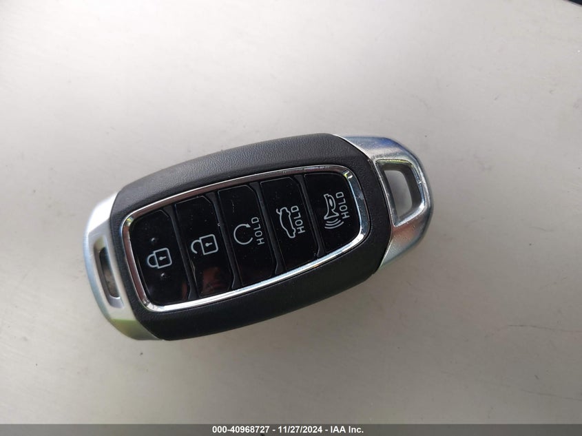 2023 HYUNDAI ELANTRA VIN: KMHLP4AG1PU561883