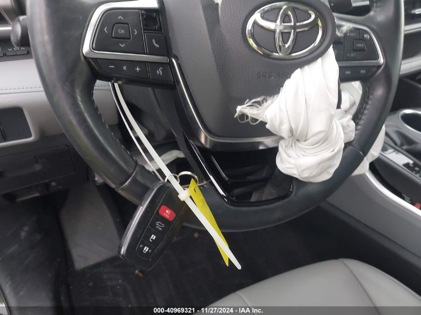 VIN 5TDGZRBH8MS127237 2021 Toyota Highlander, Xle no.11