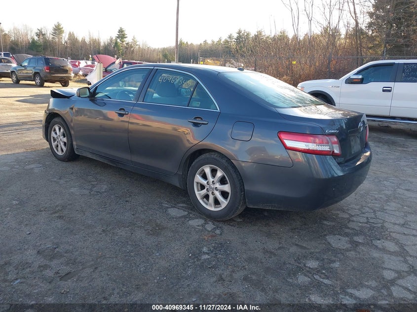 2011 TOYOTA CAMRY VIN: 4T1BF3EK8BU702870