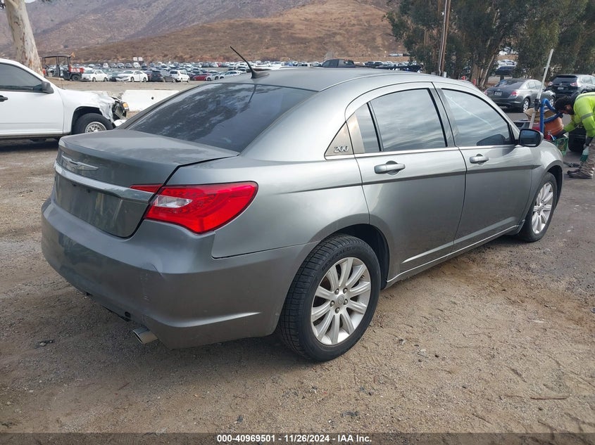 2013 CHRYSLER 200 TOURING - 1C3CCBBG1DN533739