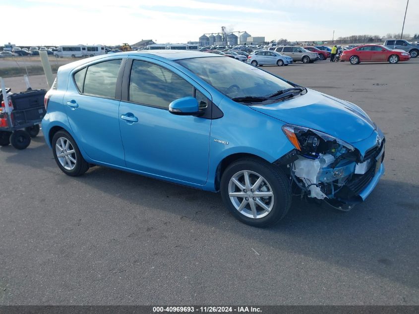 VIN JTDKDTB37F1114005 2015 Toyota Prius, C Four no.1