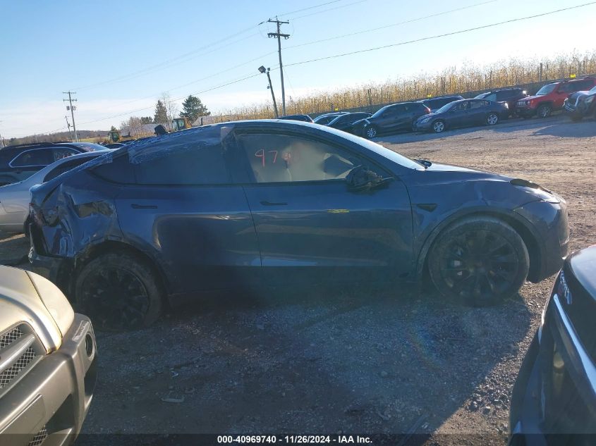 VIN 7SAYGDEE9PA208674 2023 Tesla Model Y, Awd/Long... no.13