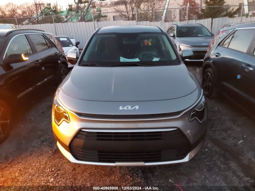 VIN KNDCP3LE7S5224129 2025 KIA NIRO LX