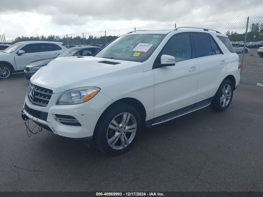Vin: 4jgda5jbxea349398, lot: 41459795, mercedes-benz ml 350 20142
