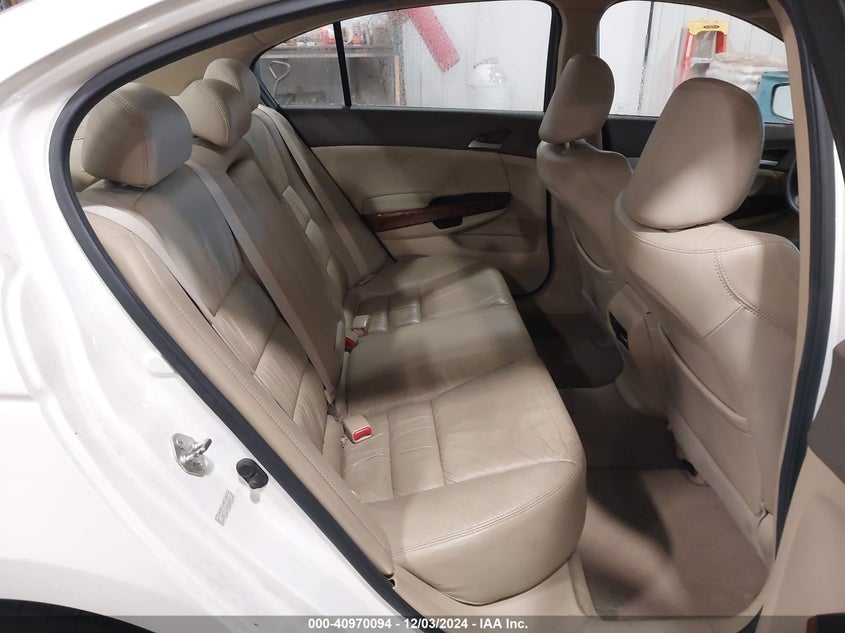 2010 HONDA ACCORD VIN: 1HGCP3F8XAA000835