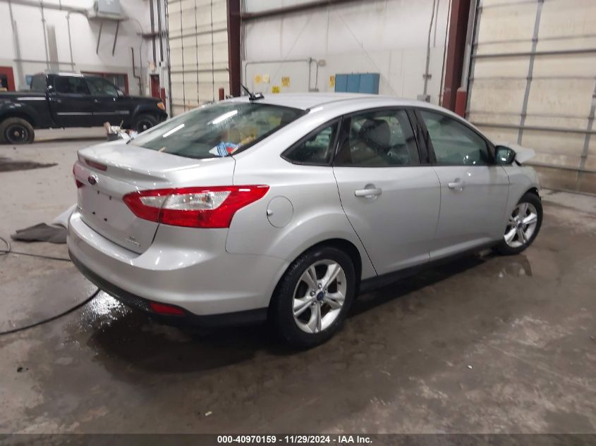 VIN 1FADP3F29EL247360 2014 Ford Focus, SE no.4