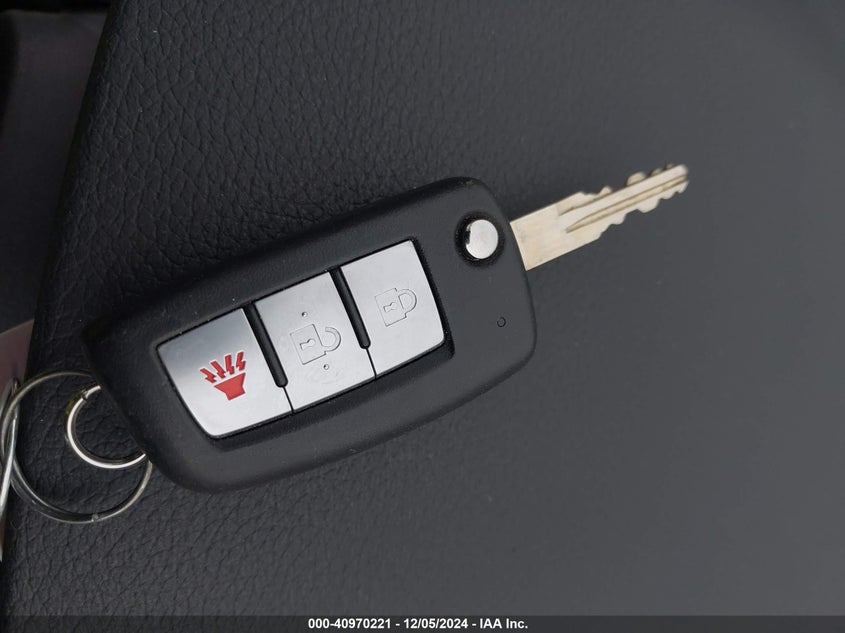 2018 NISSAN ROGUE S - 5N1AT2MT3JC746000