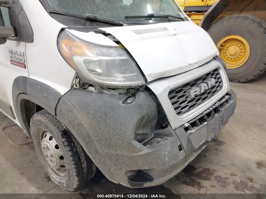 2019 Ram Promaster 2500 Window Van High Roof 159 Wb VIN: 3C6TRVPG8KE531371 Lot: 40970414