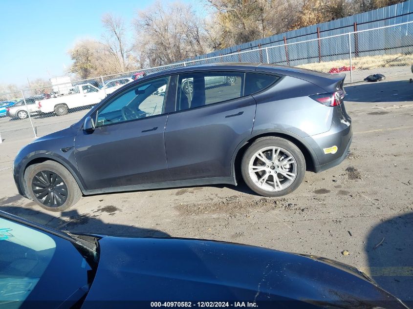 2022 TESLA MODEL Y LONG RANGE DUAL MOTOR ALL-WHEEL DRIVE - 7SAYGDEE5NF307170