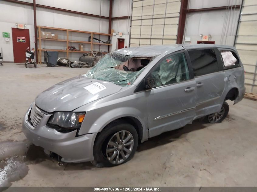 VIN 2C4RC1HG3FR563290 2015 Chrysler Town and Countr... no.2