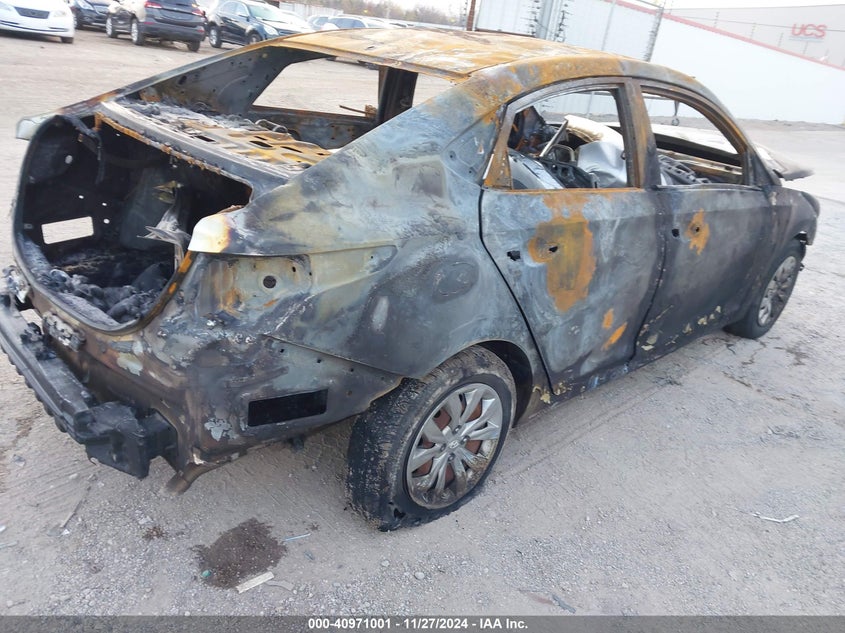 2018 HYUNDAI ACCENT SE - 3KPC24A34JE012037