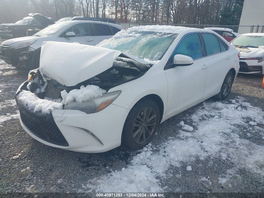 VIN 4T1BF1FK2GU136215 2016 Toyota Camry, SE no.2