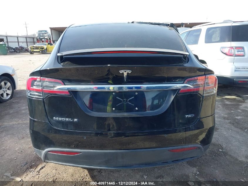 2017 Tesla Model X 100D/75D/90D VIN: 5YJXCDE29HF076840 Lot: 40971445