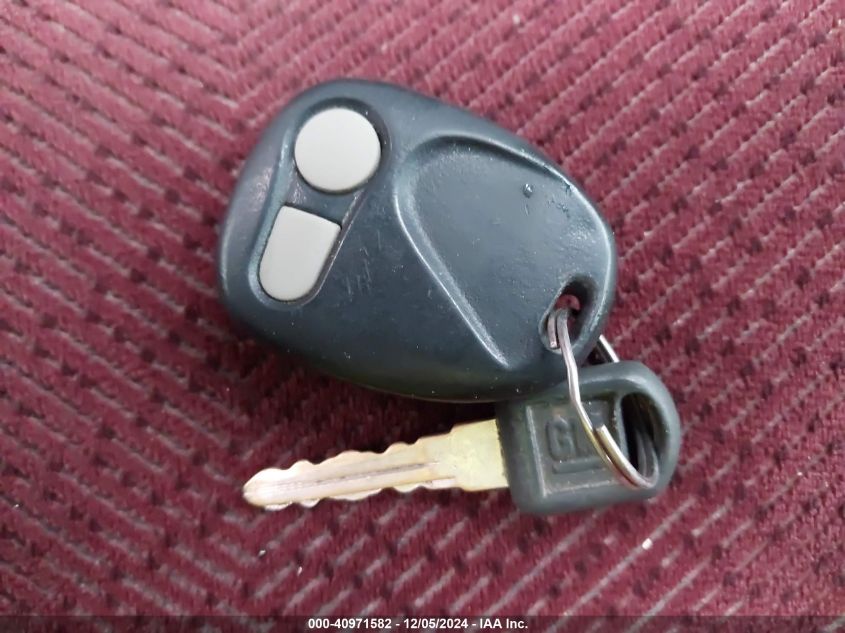 1998 GMC Sierra Sl Wideside/Sle Sportside VIN: 2GTEK19RXW158401 Lot: 40971582