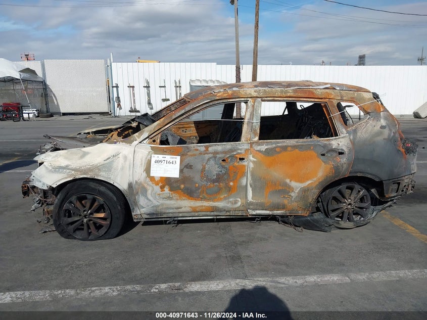 2016 NISSAN ROGUE SV - KNMAT2MT7GP716410