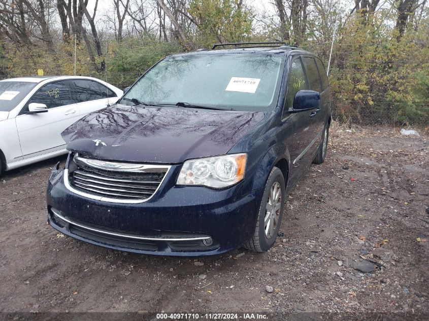 VIN 2C4RC1BG0FR588771 2015 Chrysler Town and Countr... no.2