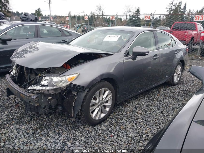 VIN JTHBW1GG8E2058254 2014 Lexus ES, 300H no.2