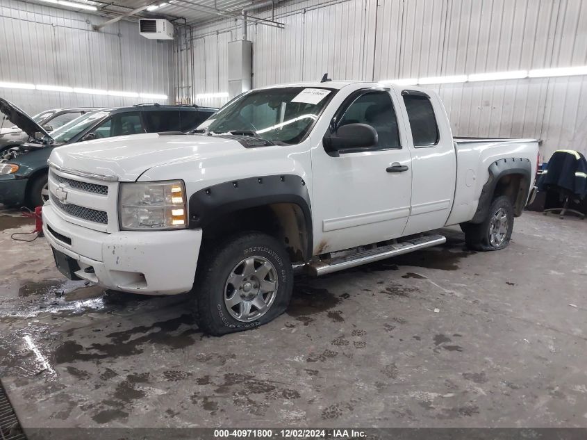 VIN 1GCRKSE75DZ256056 2013 CHEVROLET SILVERADO 1500 no.2