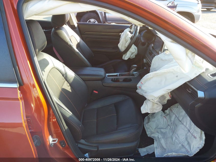 2021 NISSAN ALTIMA VIN: 1N4BL4CV8MN330305