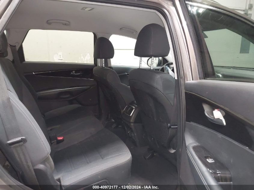 2019 KIA SORENTO 2.4L LX - 5XYPGDA35KG596343