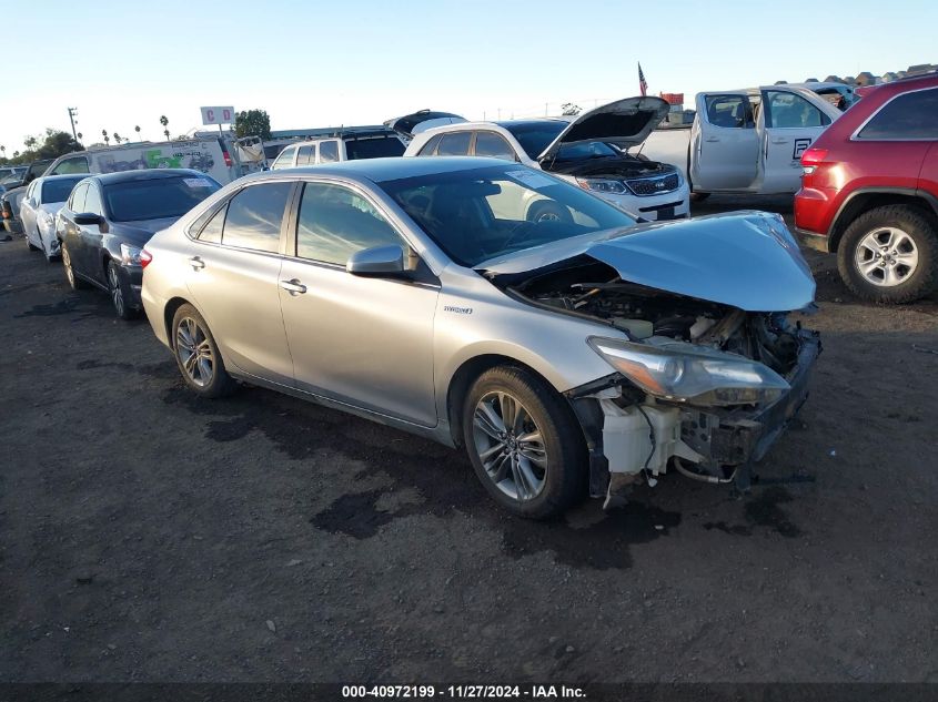 2017 Toyota Camry, Hybrid SE