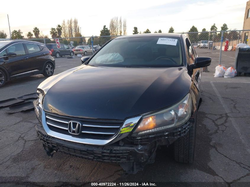 VIN 1HGCR2F32FA156075 2015 Honda Accord, LX no.13