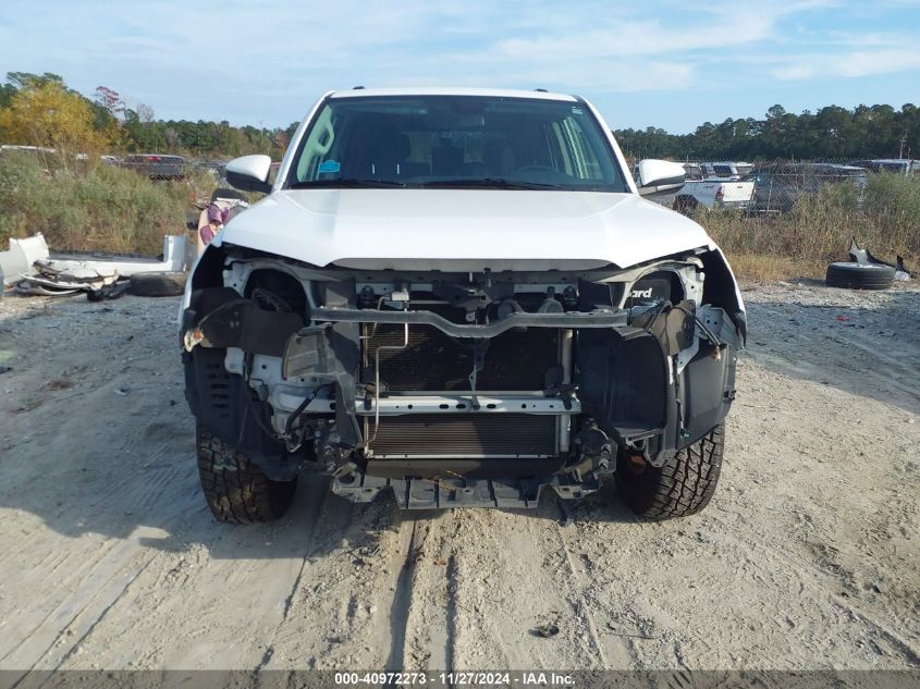 VIN JTEZU5JR5K5198968 2019 TOYOTA 4RUNNER no.13