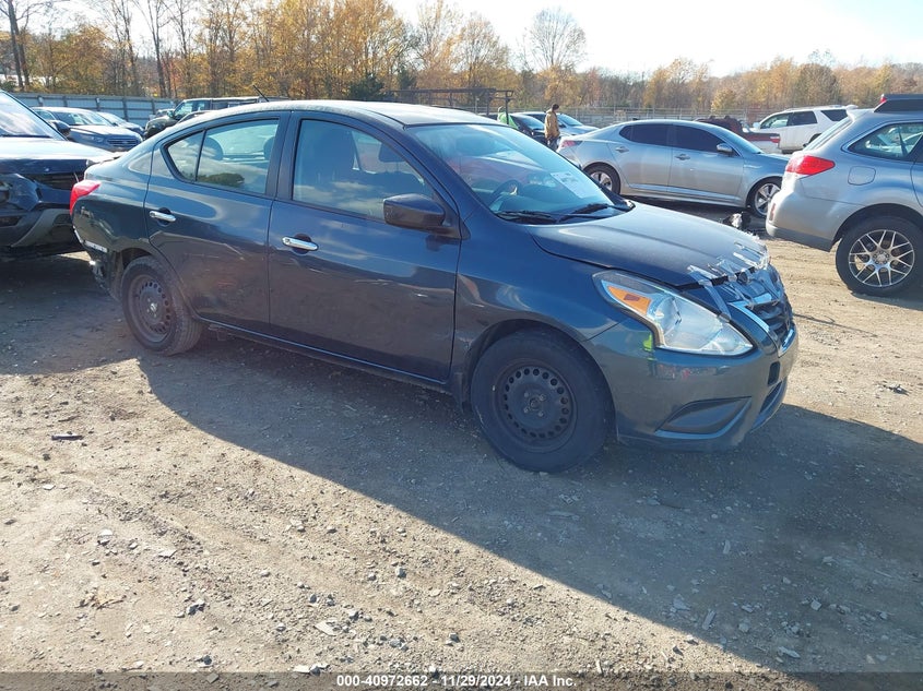 NISSAN VERSA 1.6 SV 2017