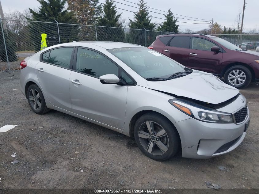 VIN 3KPFL4A75JE239959 2018 KIA Forte, LX no.1