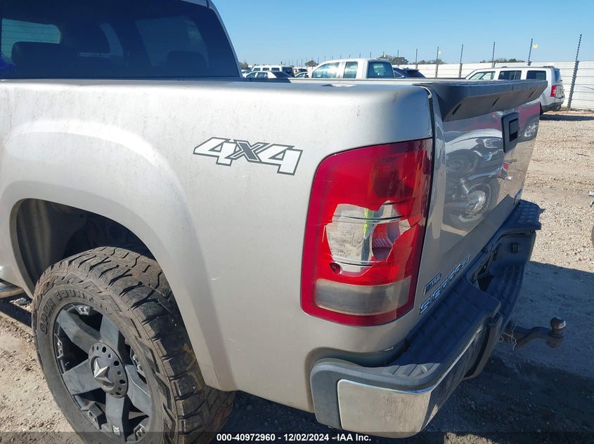 2008 GMC SIERRA 1500 VIN: 3GTEK13328G235406