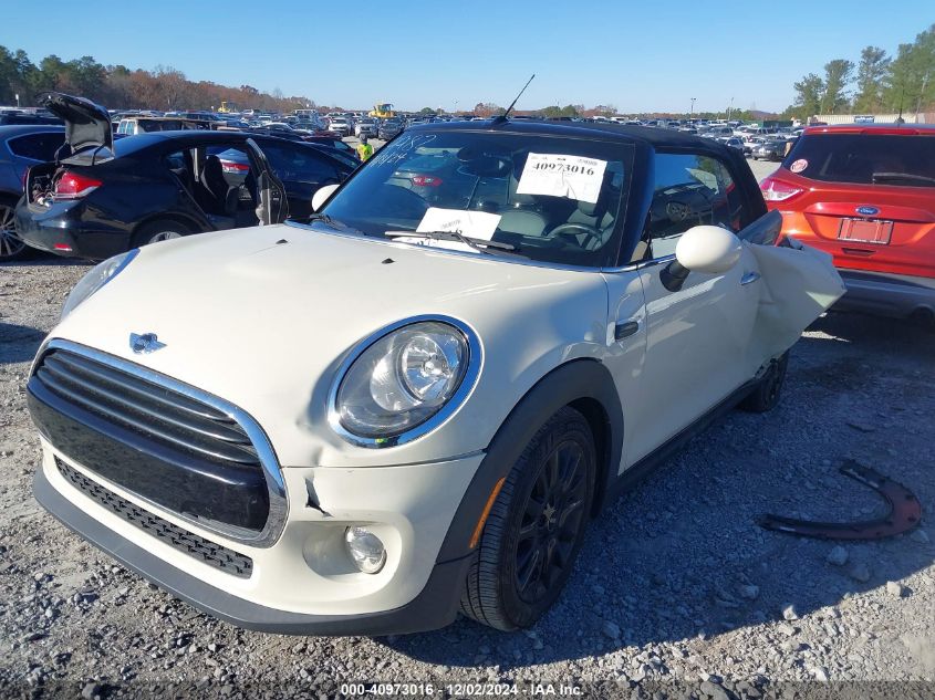 VIN WMWWG5C36H3C99982 2017 MINI CONVERTIBLE no.2