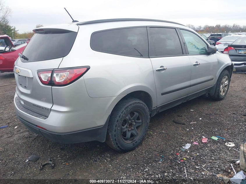 Image 4 of 2014 Chevrolet Traverse  salvage vehicle - Lot #40973072 at IAAI