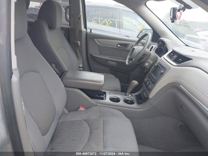 Image 5 of 2014 Chevrolet Traverse  salvage vehicle - Lot #40973072 at IAAI