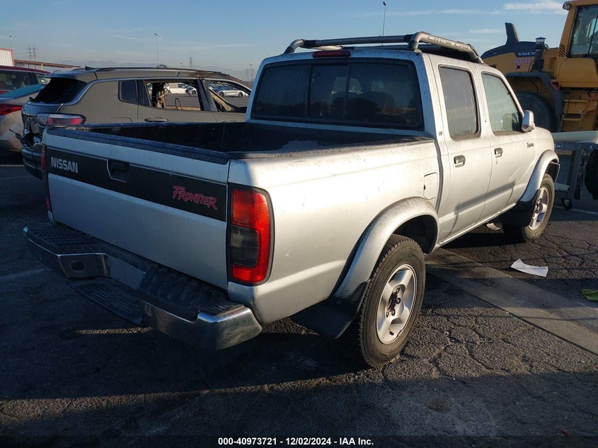 1N6ED27T1YC436854 2000 NISSAN NAVARA (FRONTIER) photo no. 4