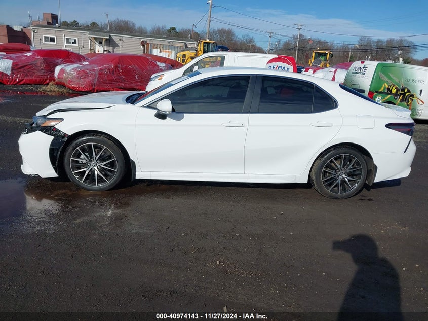 2024 TOYOTA CAMRY VIN: 4T1G11BKXRU127971