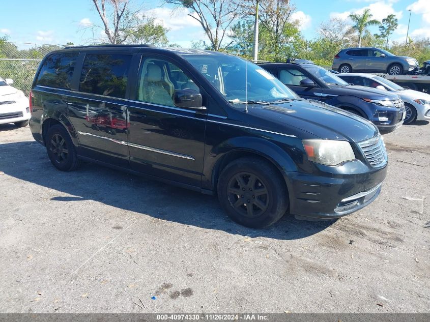 2013 CHRYSLER TOWN & COUNTRY