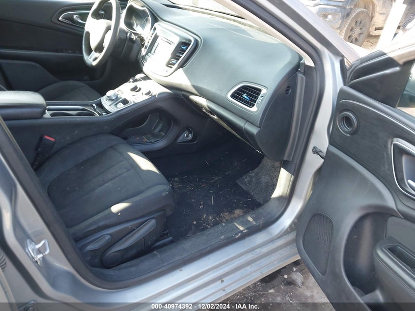 2016 CHRYSLER 200 LIMITED - 1C3CCCAB5GN171219