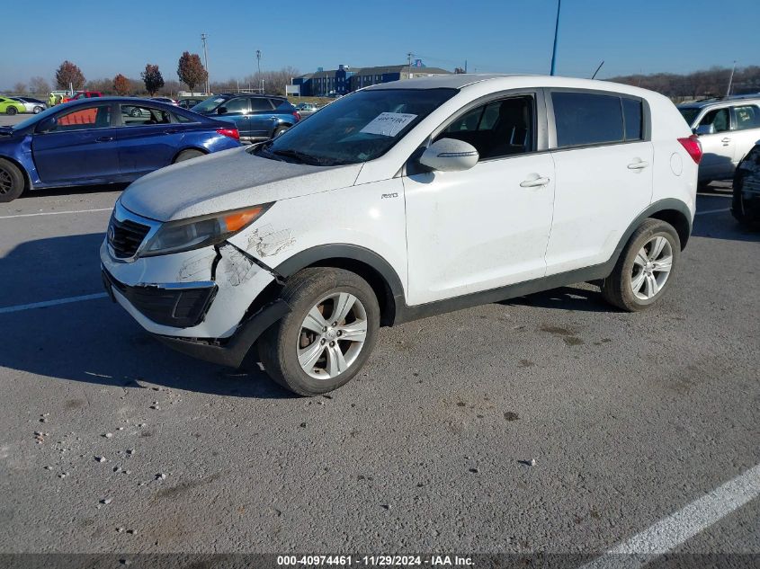 VIN KNDPBCA29D7441195 2013 KIA Sportage, LX no.2