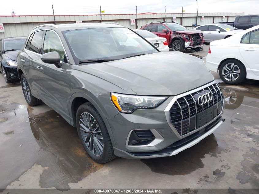 2021 Audi Q3, Premium 40 Tfsi...