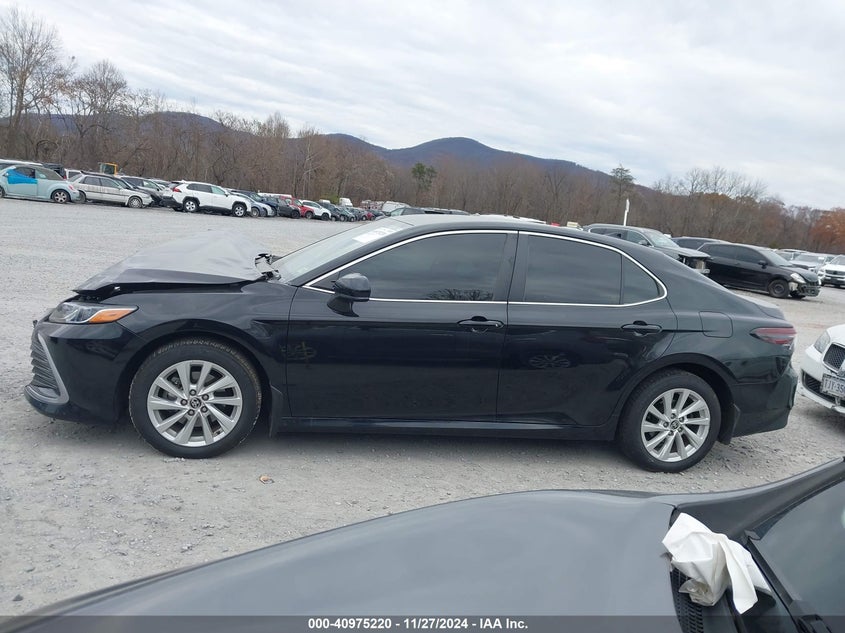 2022 TOYOTA CAMRY VIN: 4T1C11BK0NU067112