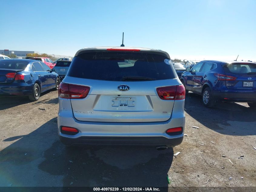 2019 Kia Sorento 2.4L L VIN: 5XYPG4A35KG530794 Lot: 40975239