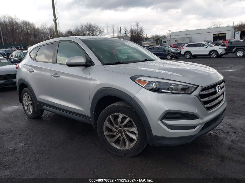 VIN KM8J2CA40JU713651 2018 Hyundai Tucson, SE no.1