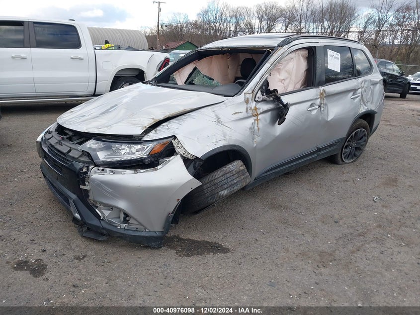 2019 MITSUBISHI OUTLANDER LE VIN: JA4AD3A36KZ031457