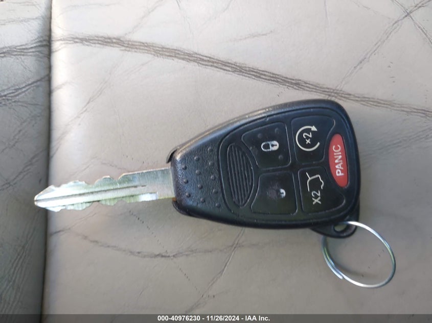 2012 CHRYSLER 200 VIN: 1C3CCBCB5CN263738