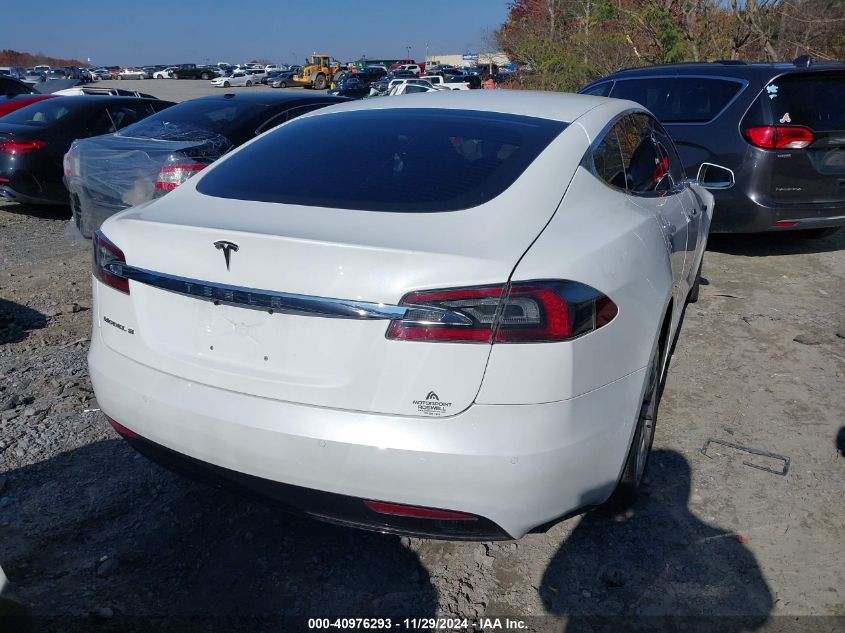 2016 Tesla Model S 60/70/75/85 VIN: 5YJSA1E16GF164264 Lot: 40976293